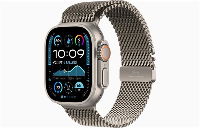 Apple Watch Ultra 2 (2024) 49mm Přírodní titan s přírodně titanovým milánským tahem S